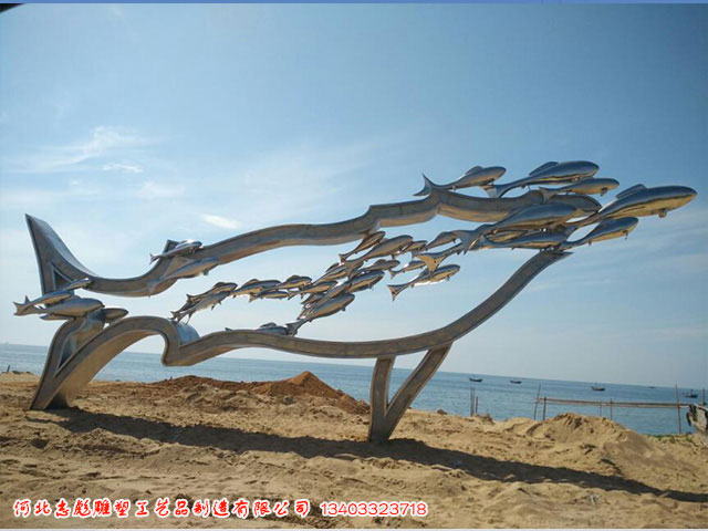 魚躍動(dòng)物雕塑